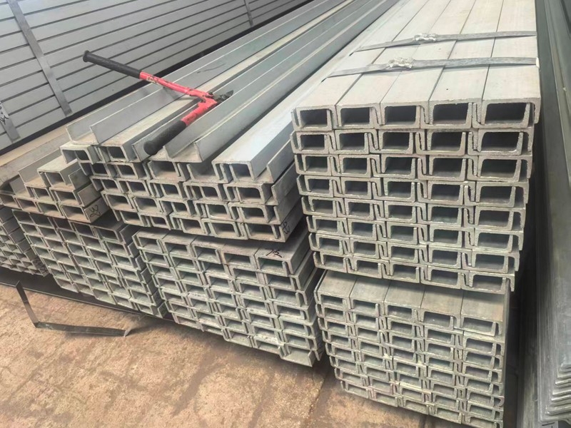 镀锌槽钢